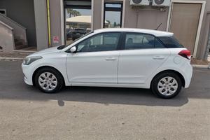 Hyundai i20 5 Porte i20 5p 1.2 Classic 84cv