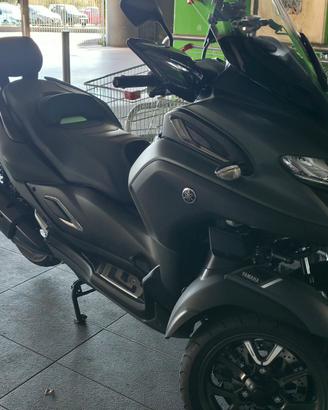 Yamaha tricity 300