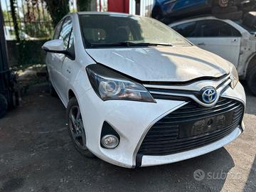 RICAMBI TOYOTA YARIS HYBRID 2016 1NZ-FXE IBRIDA