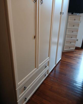 Armadio a 4 ante con settimino e scrivania