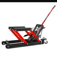 Alzamoto idraulico sollevatore