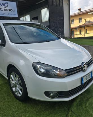 Volkswagen Golf 1.6 TDI 105CV-2012