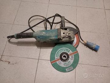 Smerigliatrice angolare Makita