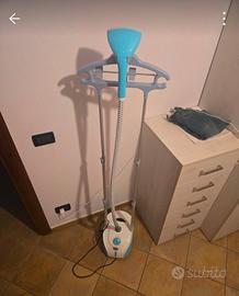Stiratrice a vapore verticale HomCom
