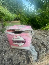 Mozzo per volante sportivo momo