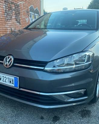 Volkswagen Golf 1.0 TSI 115 CV 5p. Ok per neo pate