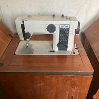 Macchina da cucire