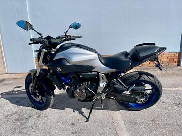 Yamaha MT07