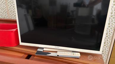 Televisore sharp 39” bianco