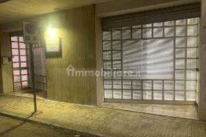 Locale e appartamento