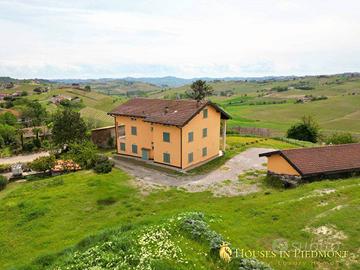 Villa di 350 m² con più di 5 locali e box auto dop