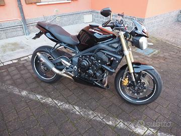 Triumph Street Triple 675