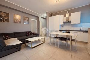 2 LOCALI A CASATENOVO