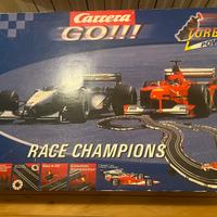 Pista macchinine radiocomandate Carrera GO