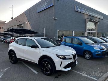 ALFA ROMEO Junior 1.2 145 CV Hybrid eDCT6 Specia