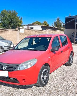 DACIA Sandero SI ZTL OK NEOPATENTATI G.P.L. SCADEN