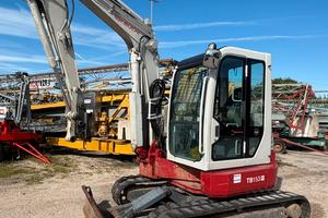 Escavatore TAKEUCHI TB153FR