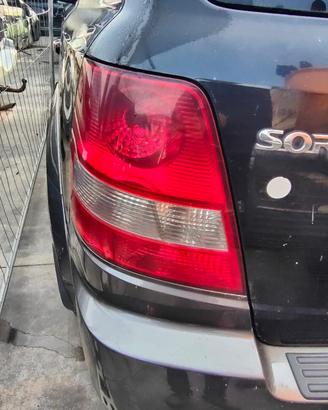 KIA SORENTO 2005 STOP POSTERIORE SX/DX