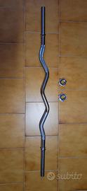 Bilanciere EZ bici curl, bicipiti, tricipiti.