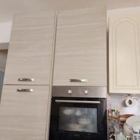 Divano letto e Colonna forno 