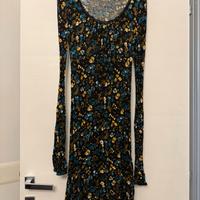 Vestiti in maglina taglia M