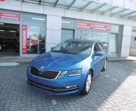 SKODA Octavia Station Wagon 2.0 TDI DSG 150CV - 