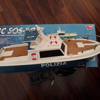 Motoscafo radiocomandato