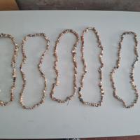 5 collane di conchiglie