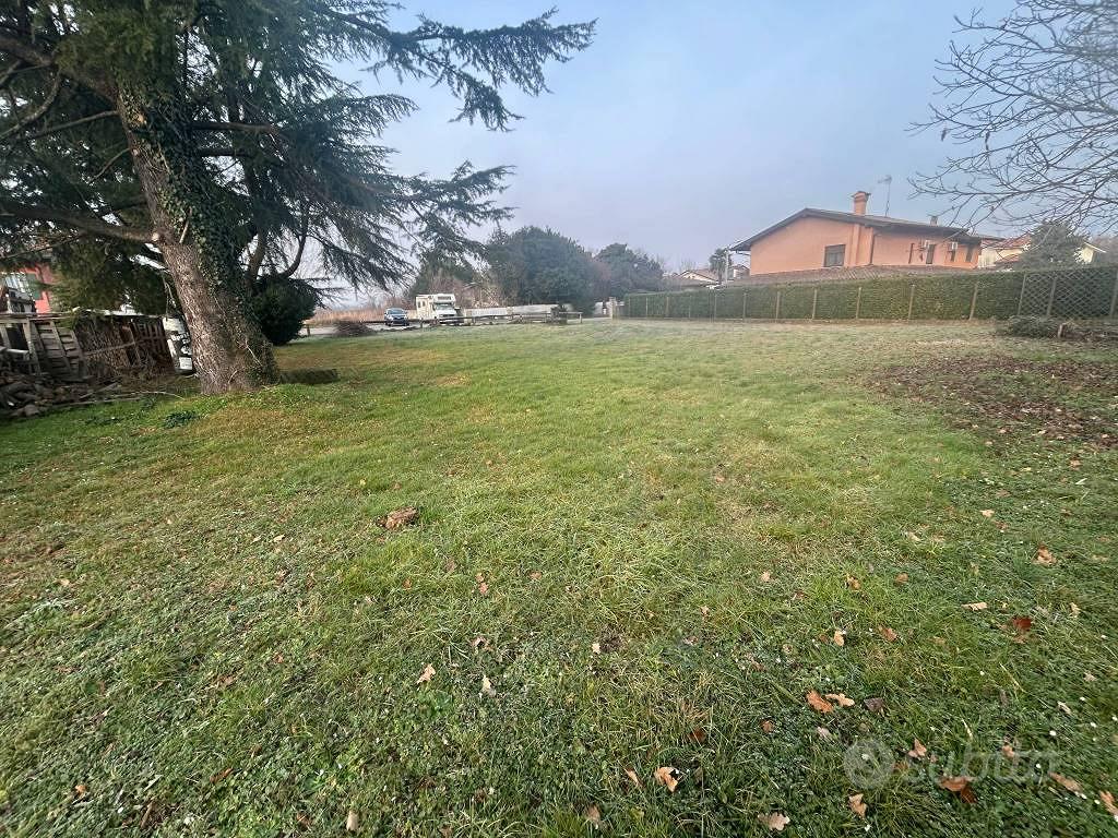 Terreno di 1212 m² a Capriva del Friuli - Vista 5
