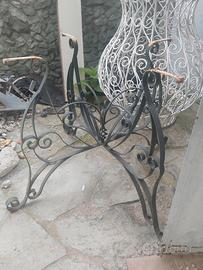 tavolo in ferro battuto