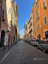 4 LOCALI A ROMA