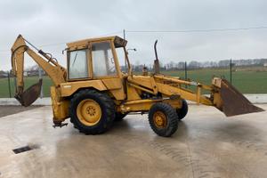 Escavatore terna Ford 55