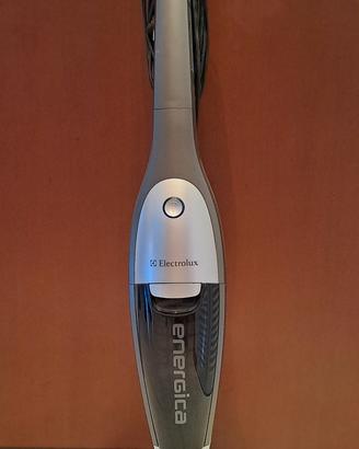 scopa elettrica Electrolux Energica
