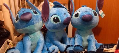 Stitch, hello kitty, super mario...tanti peluche 