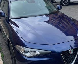 Alfa Romeo Giulia 2.2 Diesel 150CV