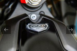 Yamaha R1 M
