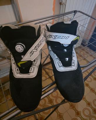 scarpe moto ixon 