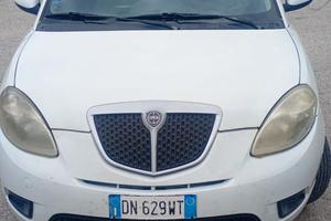 Lancia Ypsilon 1300 Multijet