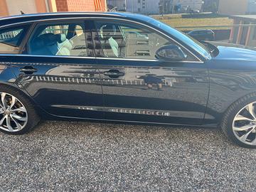 Audi A6 motore V6 3000