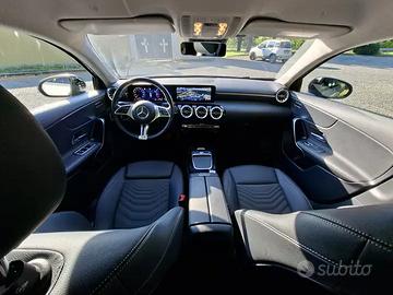 Mercedes-Benz A 180 d Edition AMG Line auto