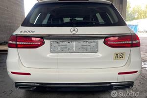 Posteriore completo Mercedes E W213 2016