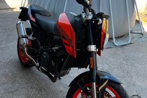 Ktm duke 690 - fine 2018