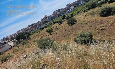 Due Ettari Di Terreno in Zona Semiperiferica
