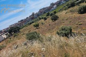Due Ettari Di Terreno in Zona Semiperiferica