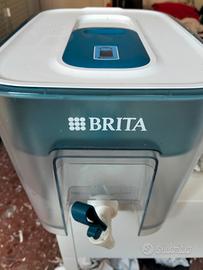 Brita filtra dispenser