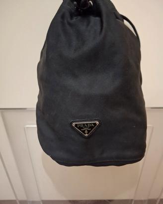 prada  pochette 