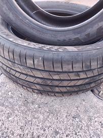 pneomatici   235 50 19 