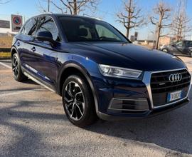 AUDI Q5 35 TDI quattro