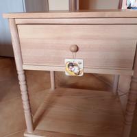 comodini legno 