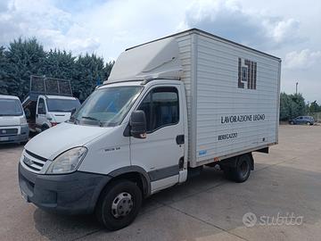 IVECO Daily 35C15 HPI Furgonato in LEGA